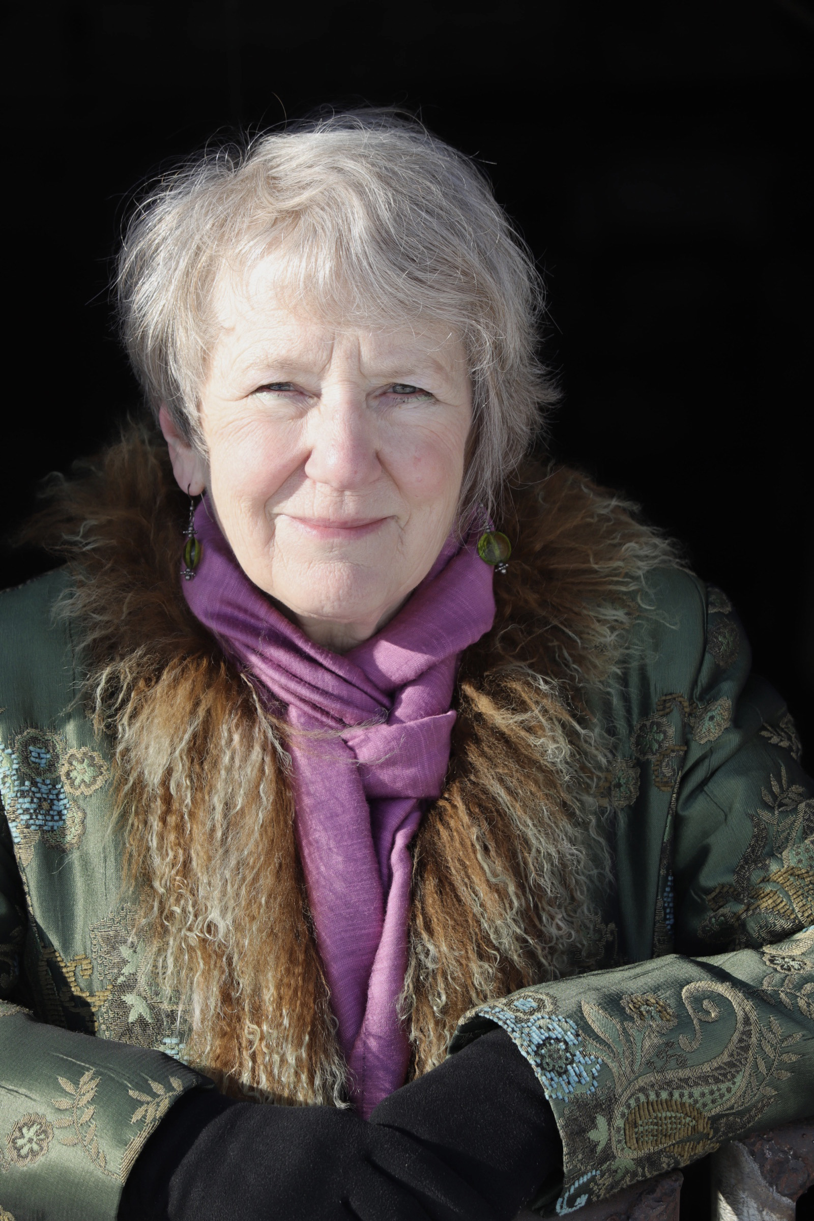 dee Hobsbawn-Smith-2 by Richard Marjan